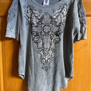 Vocal Women’s Bedazzled T Shirt